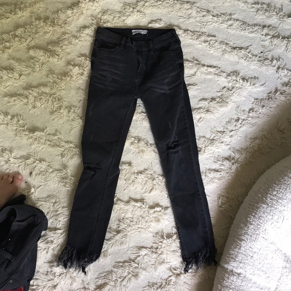Free people black distressed jeans - Picture 1 of 3